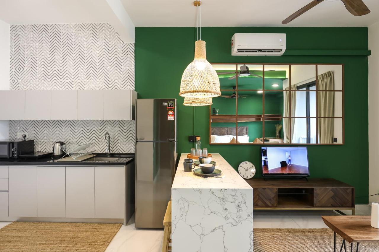 Peaceful Studio W Pool For 3 Pax - Seri Kembangan Eksteriør billede